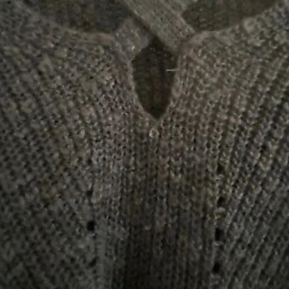 GUESS Los Angeles  Black Criss-Cross V-Neck Sweater - Picture 3 of 3